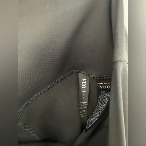 NWT Vuori Chilled Out Legging Black Medium VW4461 - Picture 7 of 11